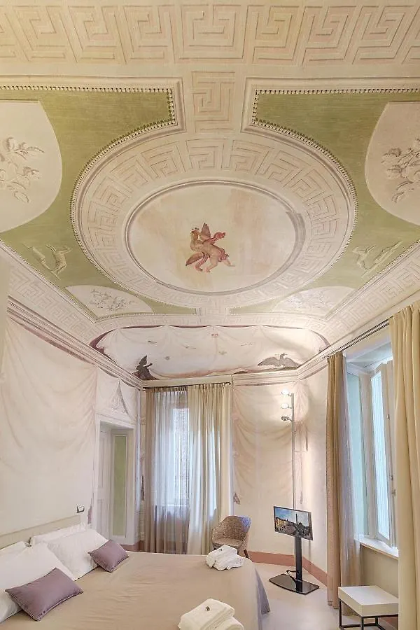 Residenza D'Epoca Le Aquile Bed & Breakfast Siena 3*,  Italy